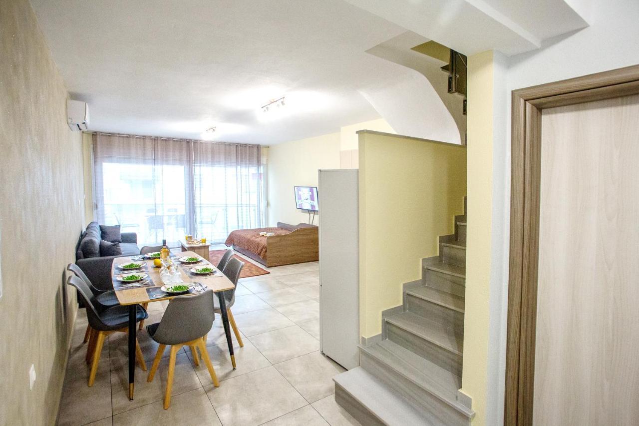 Apartmán Rent House Diamond Nea Iraklitsa Exteriér fotografie