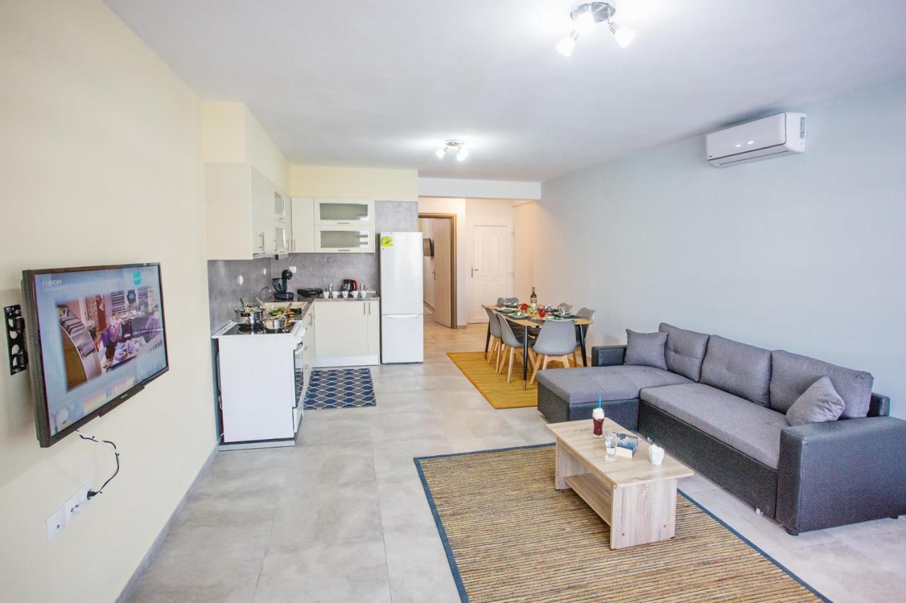 Apartmán Rent House Diamond Nea Iraklitsa Exteriér fotografie